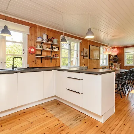 Family Retreat By The Limfjord * Storvorde