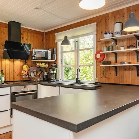 Family Retreat By The Limfjord *